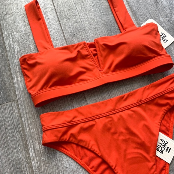 🔥🔥BILLABONG - SS TANK MAUI BIKINI SET🔥🔥 - Picture 5 of 7